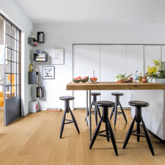 Ламинат Quick-Step IMPRESSIVE IM3106 Доска Натурального Дуба Лакированная 32 кл 1380х190х8 мм 